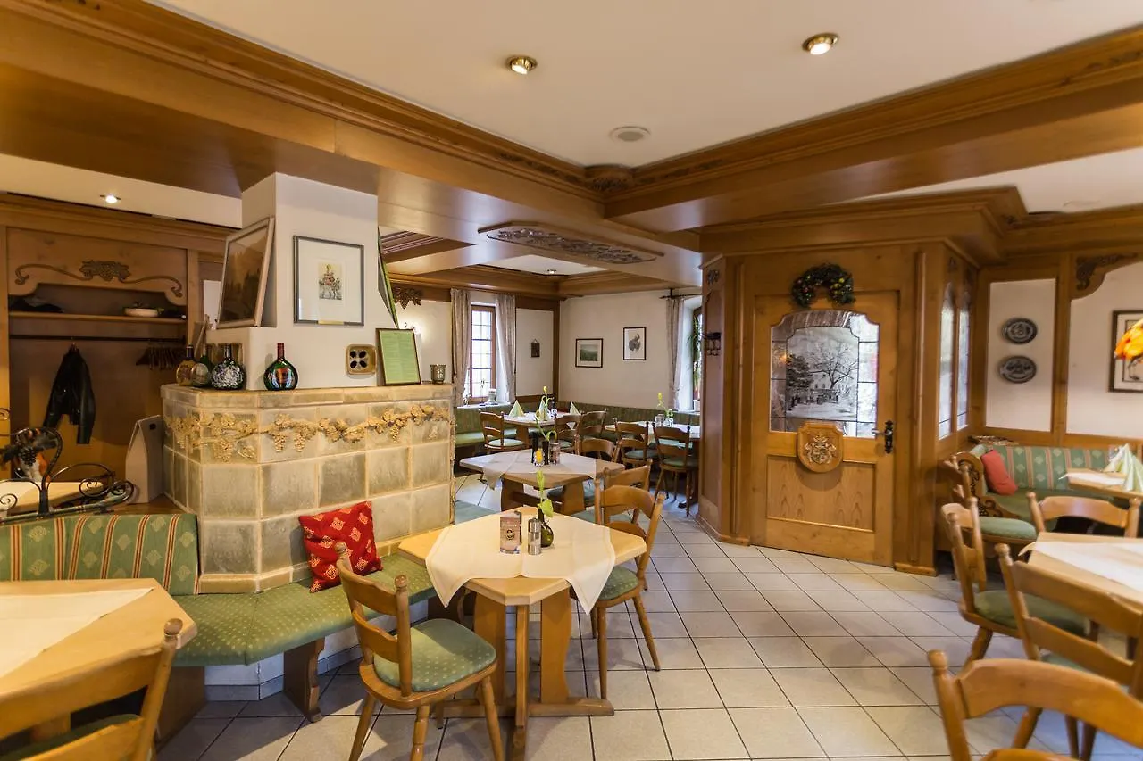 Hotel Loewen Randersacker