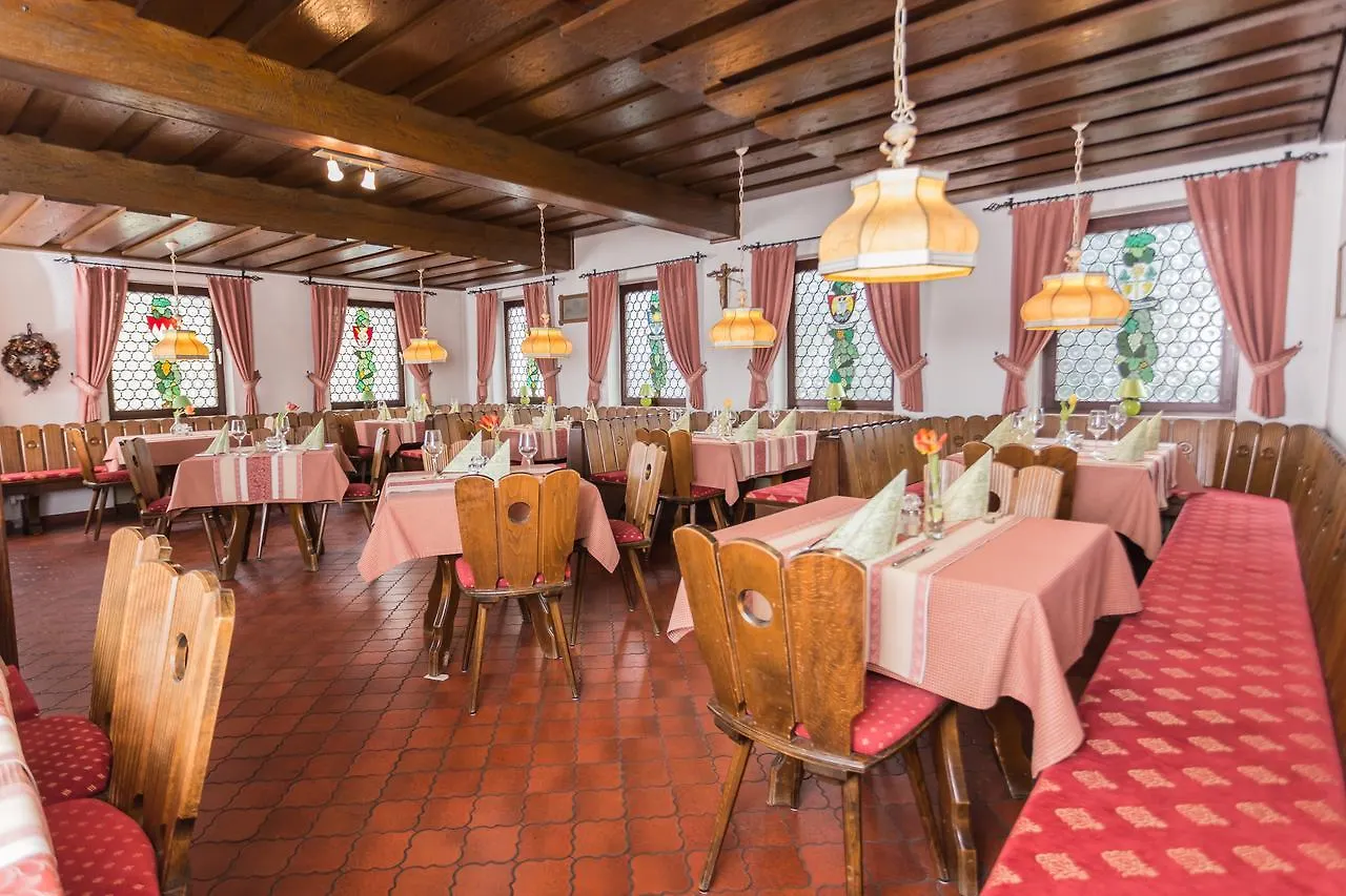 ***  Hotel Loewen Randersacker Γερμανία